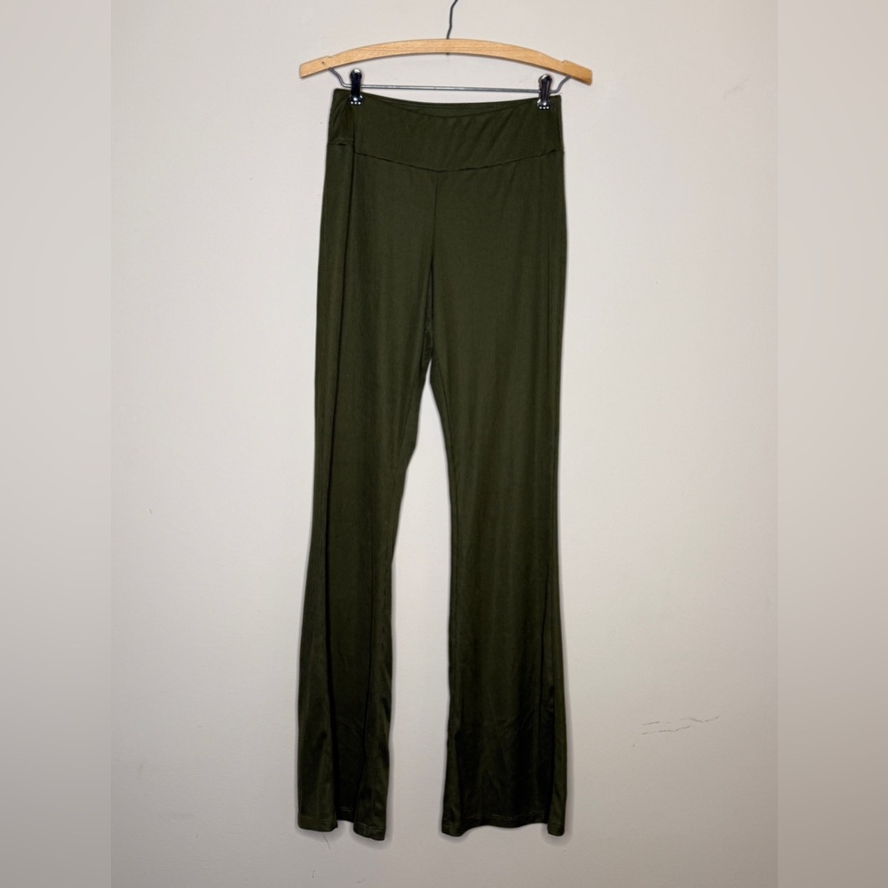 Olive Green Pull On Ribbed Flare Pants M